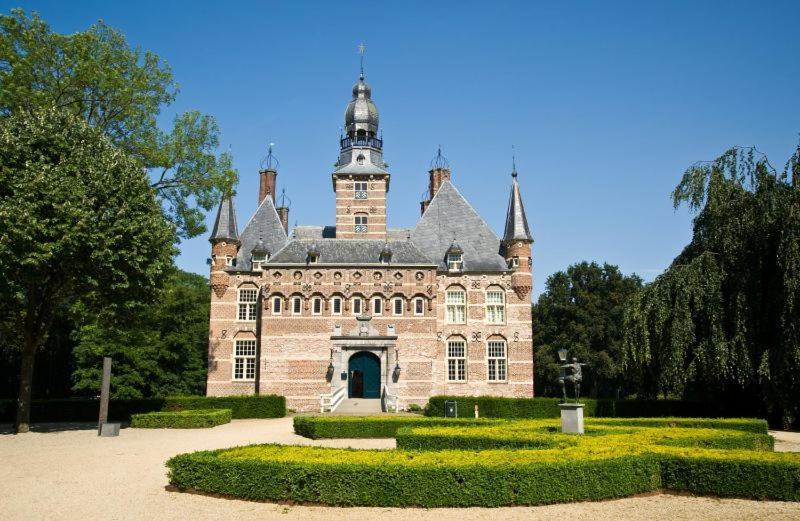 B&B De Scherpenhof Leur Exteriör bild